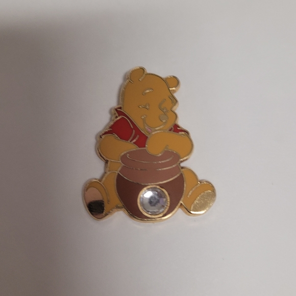 Disney Jewelry Disney Pin Winnie The Pooh Poshmark